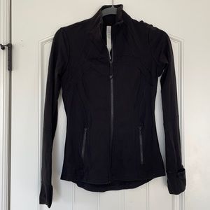 Lululemon Define jacket in black, size 6